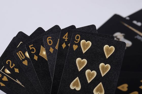 Un bon prix. Cartes à jouer en plastique de type ODM en ligne