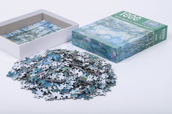 Un bon prix. Puzzle éducatif pour les enfants aux bords arrondis et aux compétences en résolution de problèmes en ligne